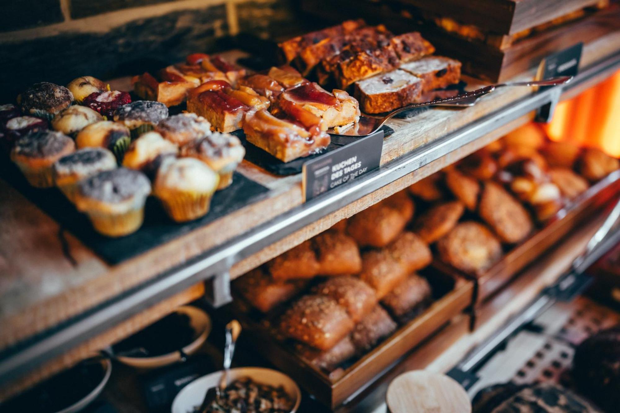 Schloss Lieser, Autograph Collection Екстер'єр фото A display of pastries at a bakery