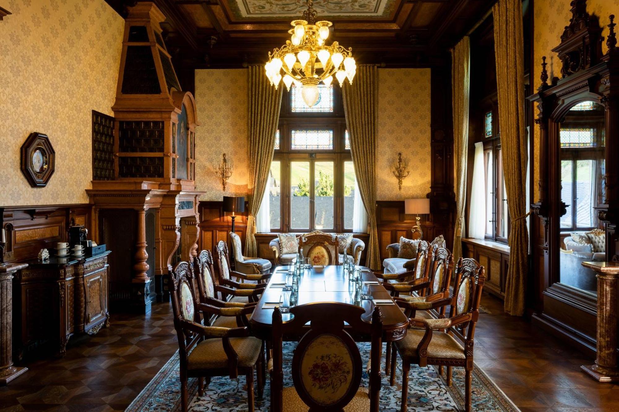 Schloss Lieser, Autograph Collection Екстер'єр фото The library