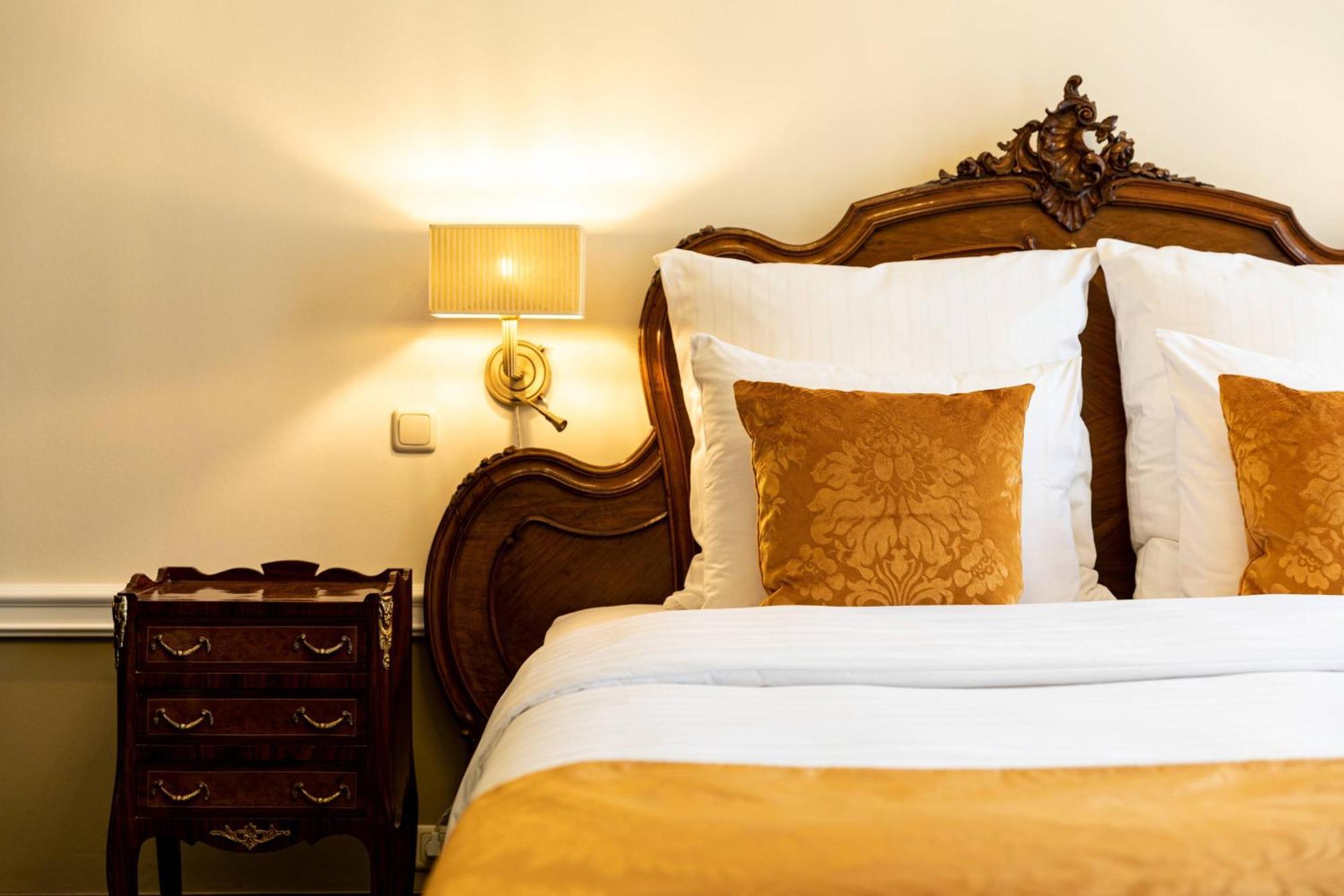 Schloss Lieser, Autograph Collection Екстер'єр фото A bedroom at the hotel